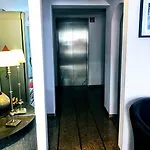 ホテル ケルナー ホフ 3*