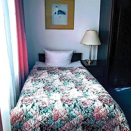 Kolner Hof Hotel 3*