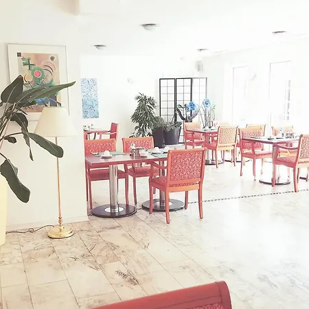 Koelner Hof Hotel 3*
